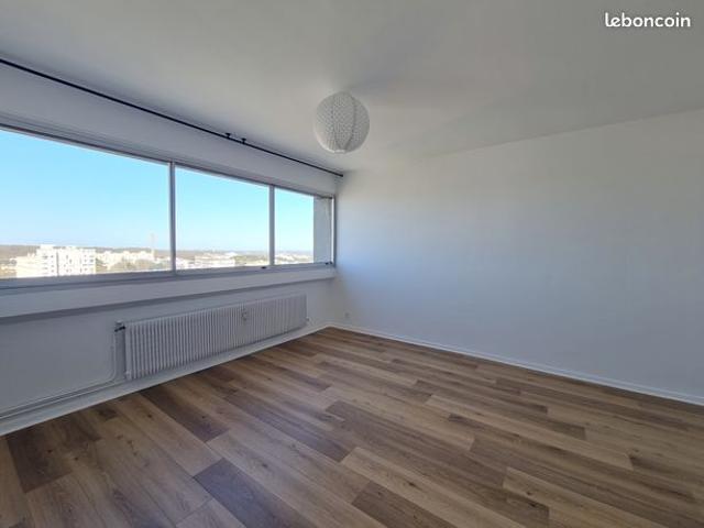 Appartement F1 à HEROUVILLE ST CLAIR