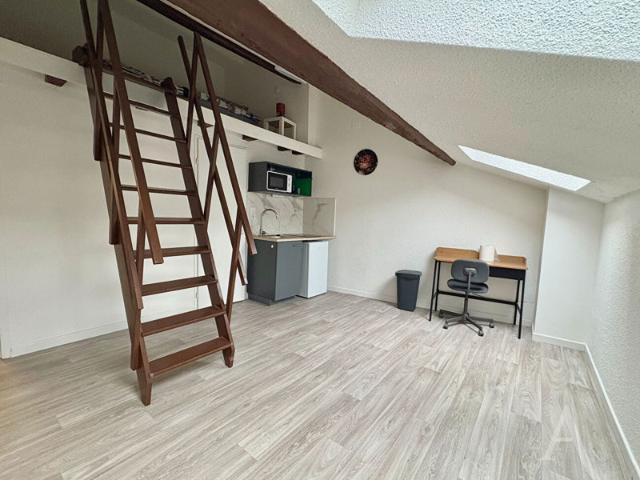 APPARTEMENT F1 MEUBLE METZ SAULCY