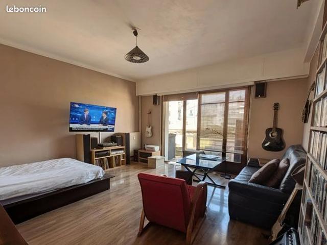 Appartement F1 NICE LIBÉRATION INVESTISSEMENT LOCATIF IDÉAL
