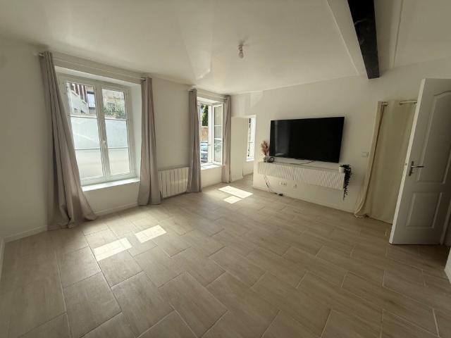 Appartement F2 45m² Centre ville CRECY LA CHAPELLE