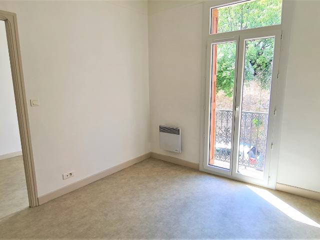 Appartement F2 1er étage AMELIE LES BAINS Groupement Immobilier 66