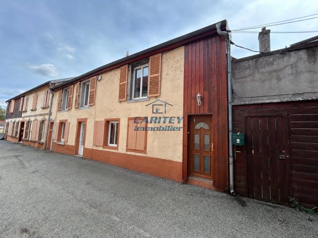 APPARTEMENT F2 1ER ETAGE LURE