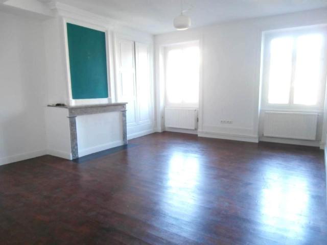 Appartement F2 à louer à TOURNON SUR RHONE