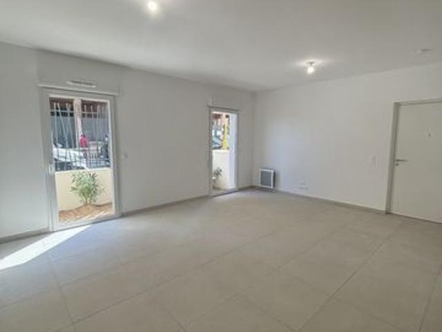 Appartement F2 à louer 2 pièces 56,89 m2 Nice 06 PROVENCE ALPES COTE D AZUR