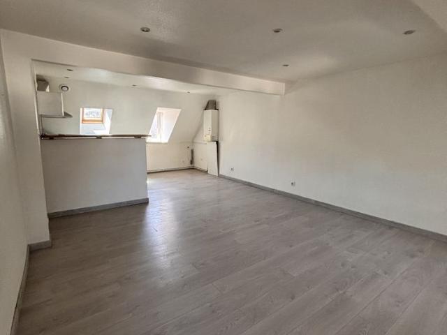 Appartement f2 au centre ville d'audincourt