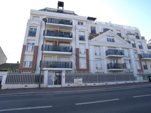 Appartement F2 avec jardin et parking, idéalement situé