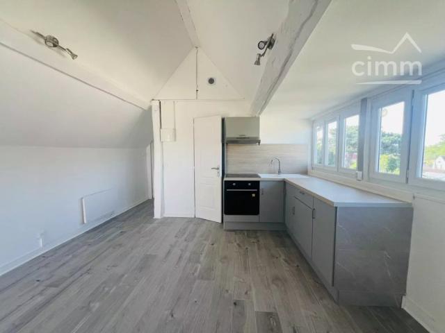 Appartement F2 avec jardin Saint Maximin