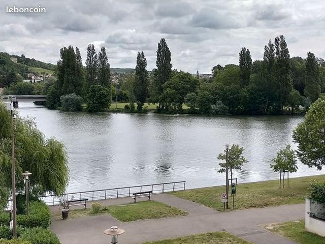 Appartement F2 + balcon vue Seine MANTES LA JOLIE