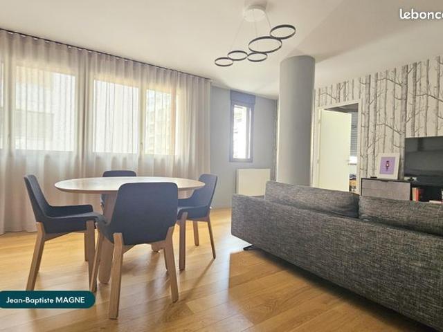 Appartement F2 Bis – Proche Place de Jaude, Clermont Ferrand