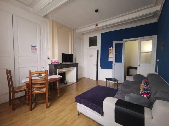 Appartement F2 centre ville