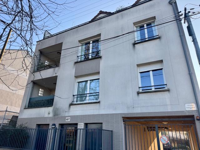 APPARTEMENT F2 CENTRE VILLE ATHIS MONS