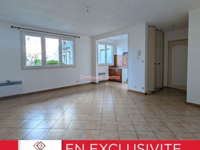 Appartement F2 Centre ville Résidence sécurisée avec parking et cave