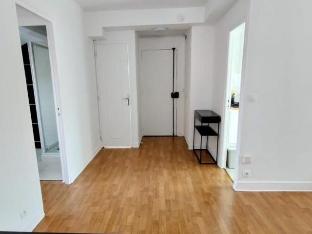 Appartement F2 Courbevoie