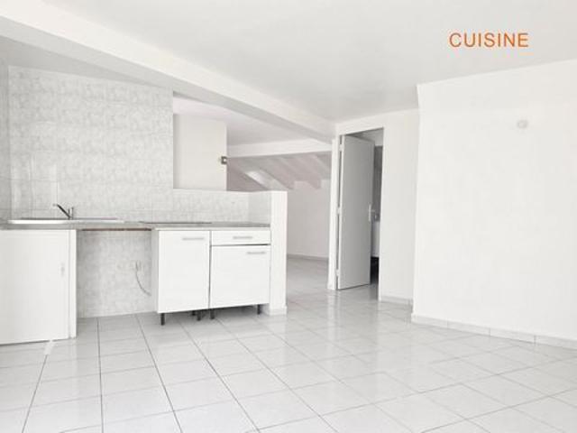 Appartement F2 de 47m2 avec terrasse Emplacement stratégique