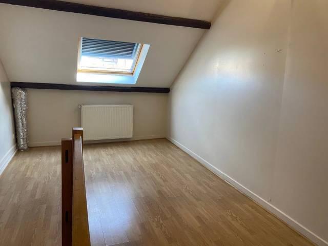 APPARTEMENT F2 DUPLEX