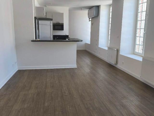 Appartement F2 en résidence avec ascenseur et centre ville ville 47.86 m² Verneuil d avre et d iton