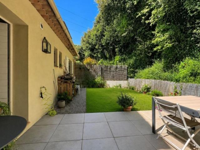 Appartement F2 La Vallée de Cocagne
