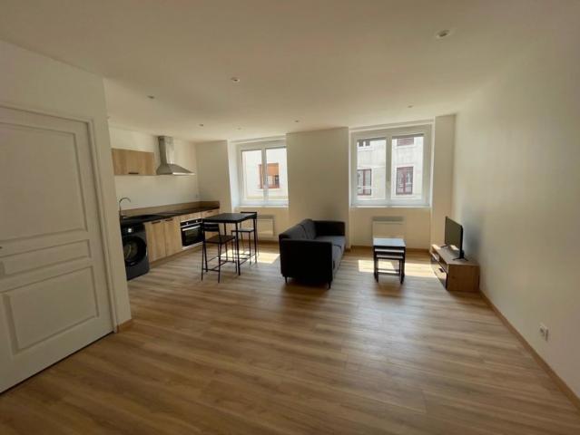 APPARTEMENT F2 MEUBLE