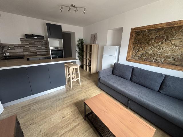 Appartement F2 meublé MESLIERES