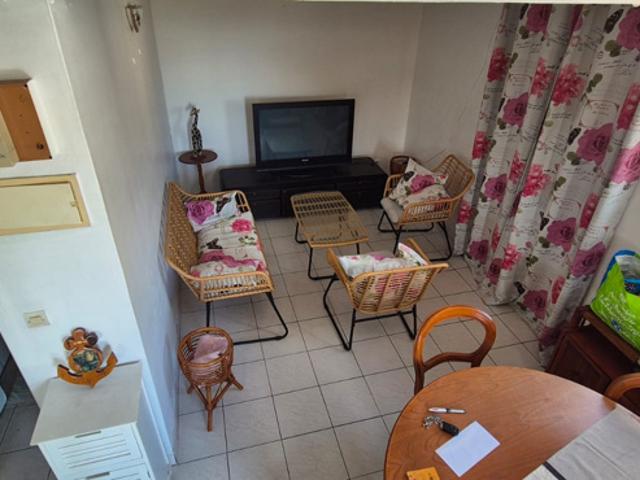 APPARTEMENT F2 MEZANINE FORT DE FRANCE
