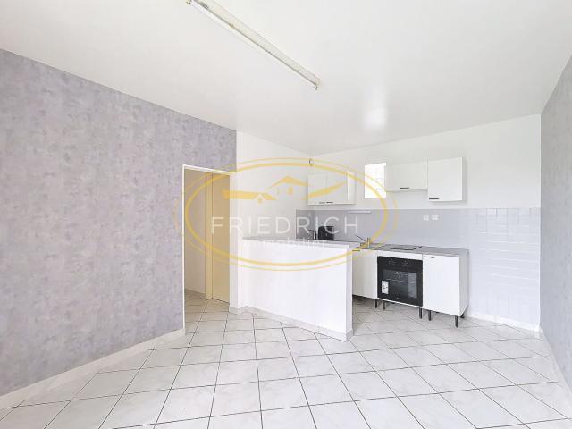 APPARTEMENT F2 REZ DE CHAUSSÉE
