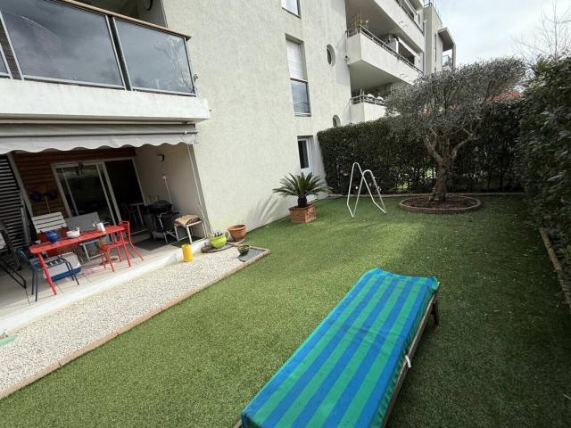 Appartement f2 Rez de jardin, Fréjus 83600 Var,Viager Occup.