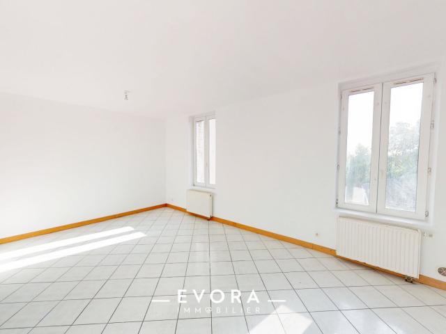 Appartement F2 spacieux et lumineux avec cave ROMBAS