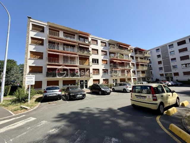 APPARTEMENT F4 76M2 + PARKING + CAVE