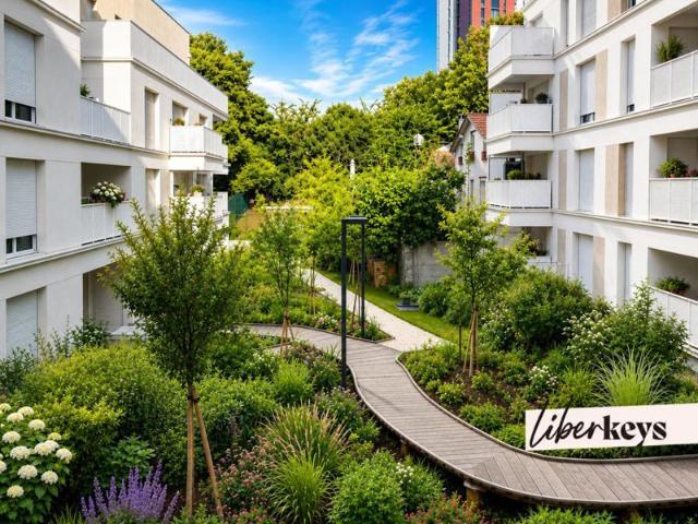 Appartement F4 83m² immeuble 2024 DPE A avec 2 balcons et parking à Noisy le Sec 93130