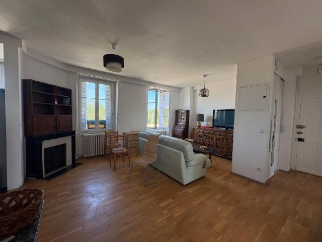 Appartement F4 81 m²