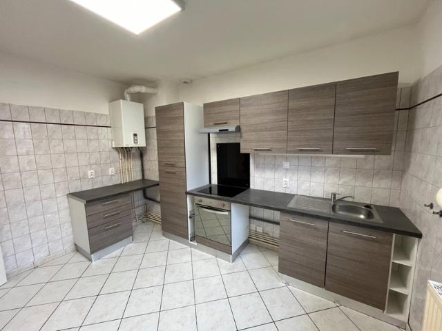 Appartement F4 96M² avec garage