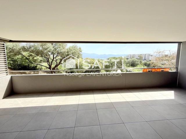 Appartement F4 vue mer de 102m² Aspretto Ajaccio