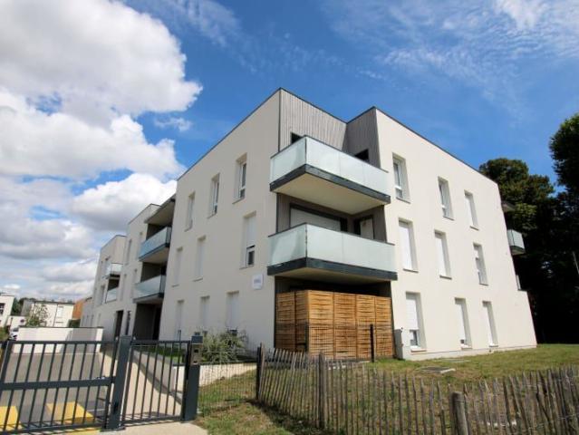Appartement F4 à louer à Isneauville, proche des Halles
