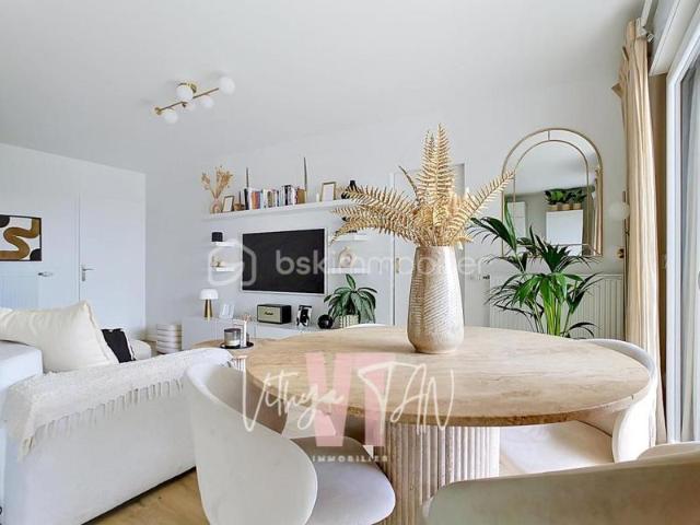 Appartement F4 de STANDING CENTRE VILLE CHESSY URBAIN