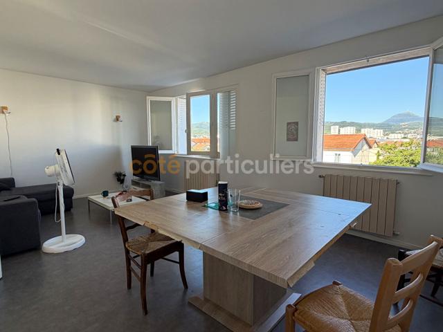 Appartement F4 non meublé Cézeaux