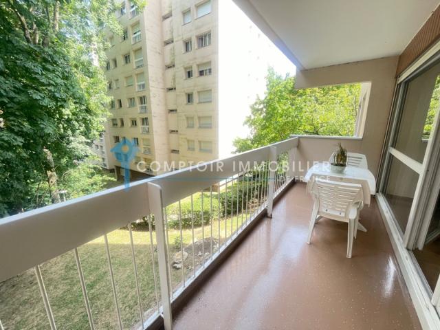 APPARTEMENT F4, Parking et Cave