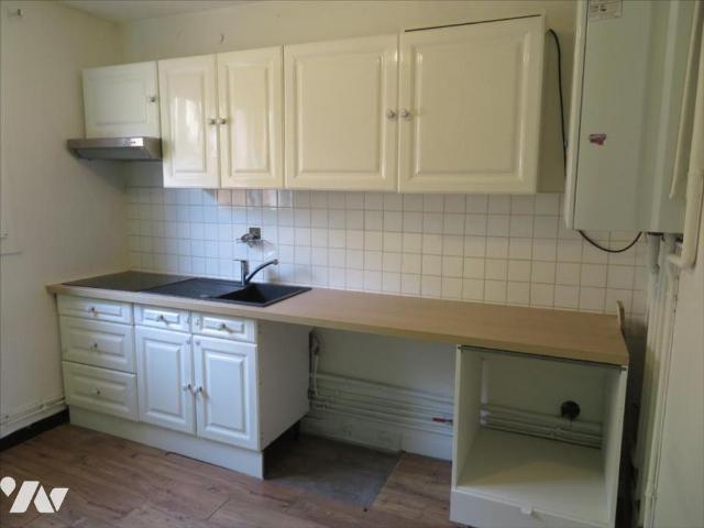 APPARTEMENT F4 SITUE A PUYS VUE SUR MER