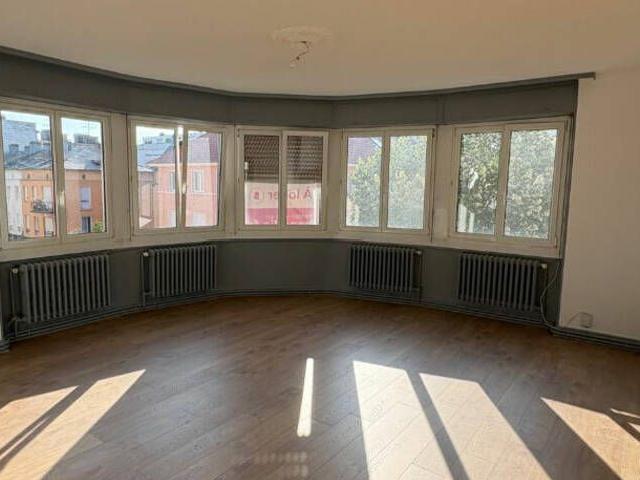 APPARTEMENT F5 AU CENTRE VILLE