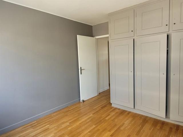 Appartement F5 avec cave, place de parking et balcon METZ SABLON