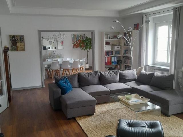 Appartement F5 en centre ville avec stationnement