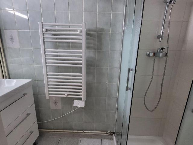 APPARTEMENT F 1 bis AU CALME, JARDINET