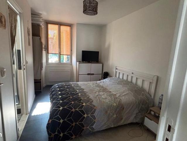 Appartement f 2 70 m2