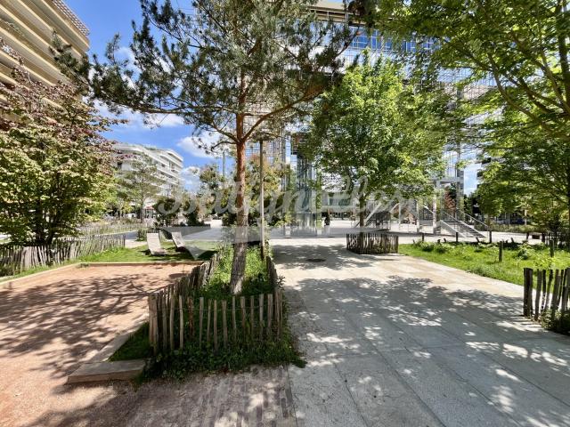 Appartement familial 4 pièces 87m2 avec 28m2 de balcon et parking RUEIL MALMAISON
