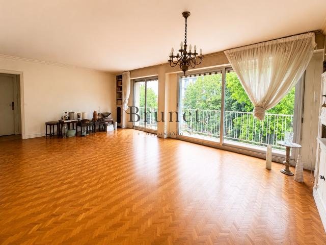 APPARTEMENT FAMILIAL 5 PIECES 102M2 LA VARENNE SAINT HILAIRE