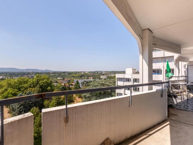 Appartement familial 6 pièces de 116 m² avec vue dégagée – Lyon