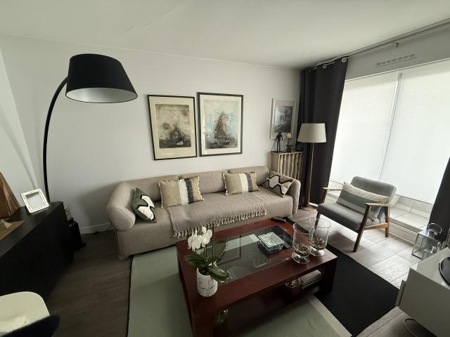 Appartement familial 97 m2 PARIS 15 proche des commerces