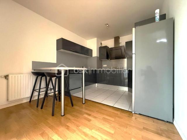 Appartement familial à pieds des transports