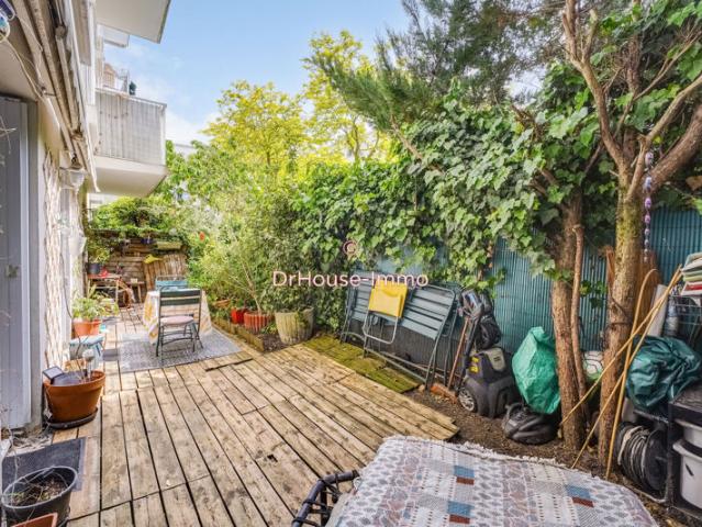 Appartement familial avec terrasse privative/ Centre d'Aubervilliers