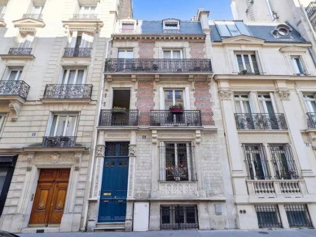 Appartement familial dans ancien Hôtel Particulier Paris XVII