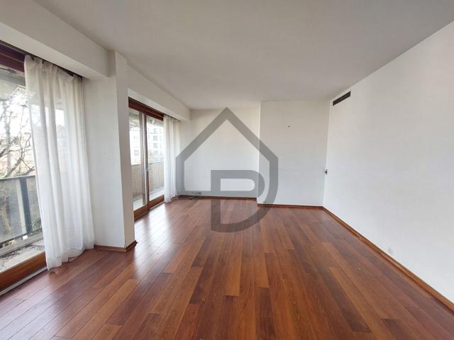APPARTEMENT FAMILIAL DE 122 M2 AVEC 40 M2 D'EXTERIEUR SUR LA COLLINE DE SAIN CLOUD